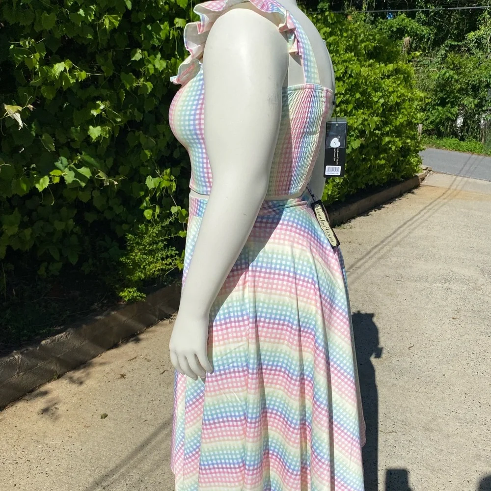Voodoo Vixen Pastel Gingham Sleeveless Top/Skirt Set - Picture 4 of 10